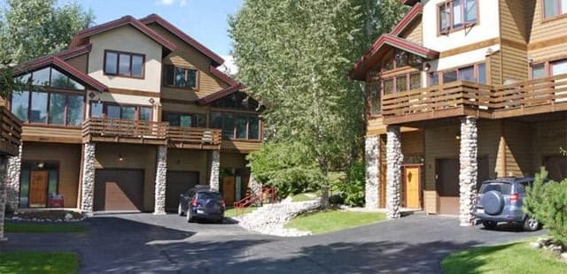Elk Run Townhomes