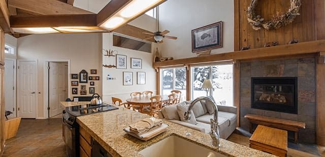 Lakeview Condos