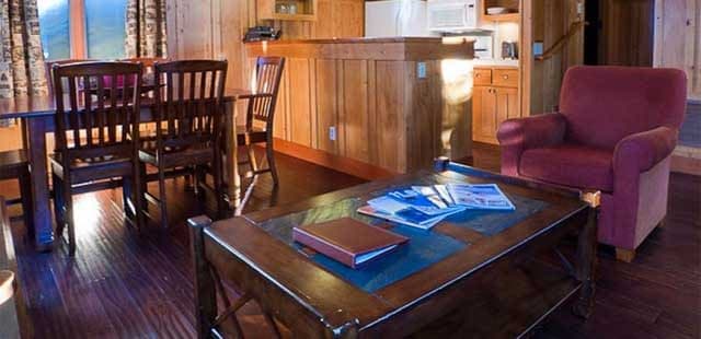Tamarack Lodge