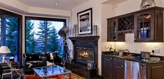 Four Peaks Estate