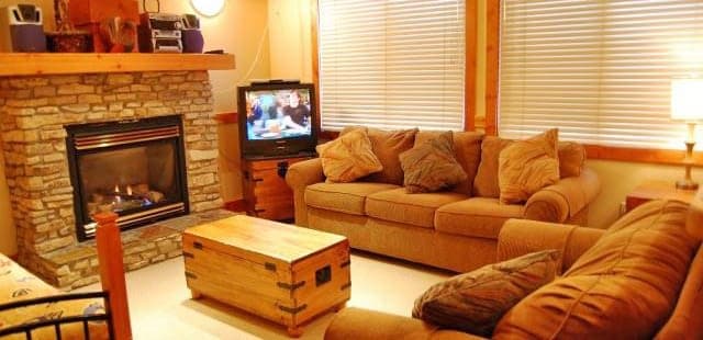 Grizzly Lodge