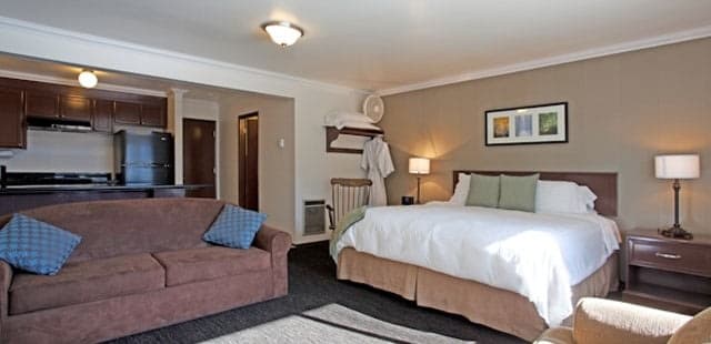 Mammoth Creek Inn