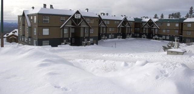 Plaza on the Ridge