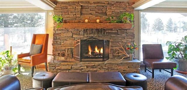 Mammoth Creek Inn