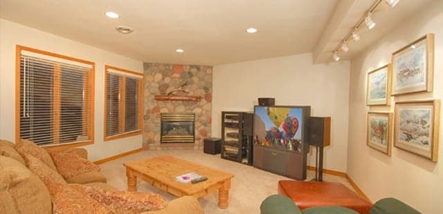 Heart of the Valley Home