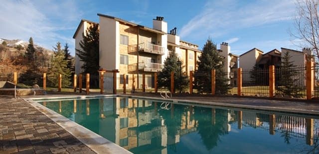 Rockies Condominiums
