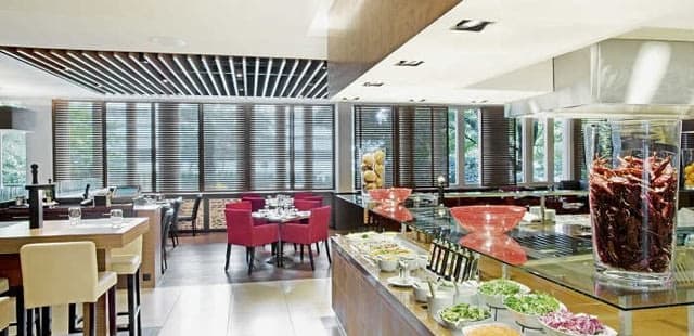Movenpick Hotel Zurich Airport