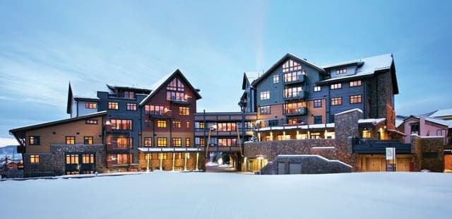 One Steamboat Place