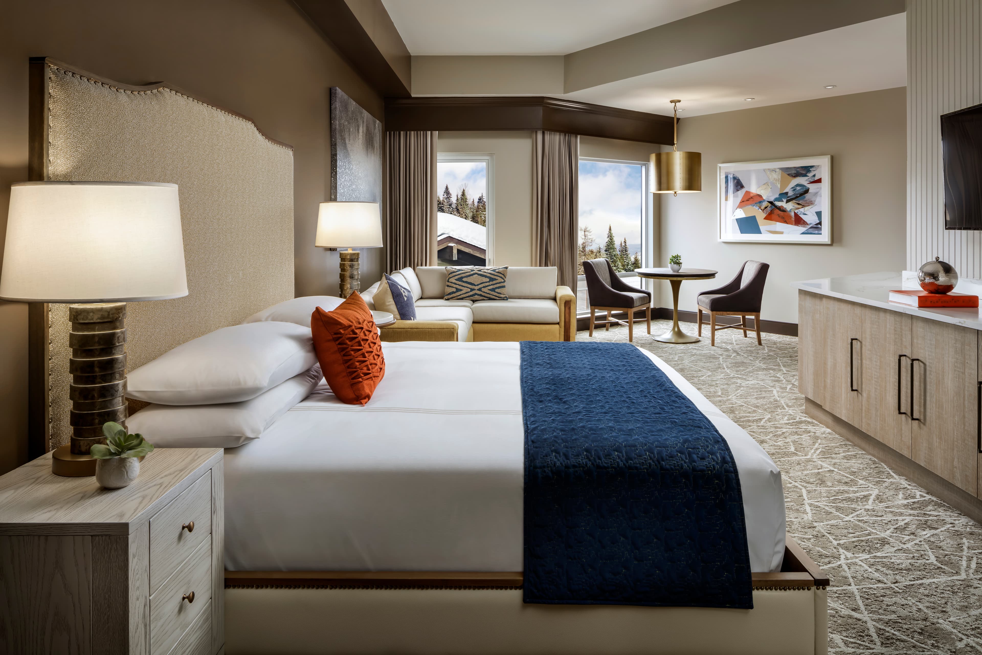 Josie Hotel