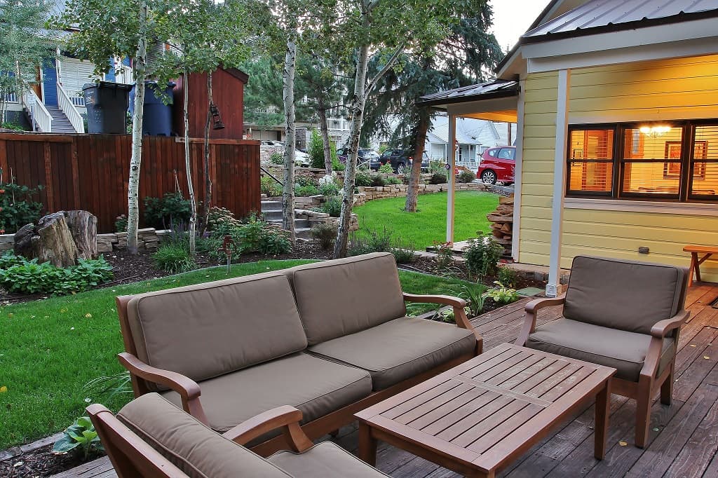 private deck