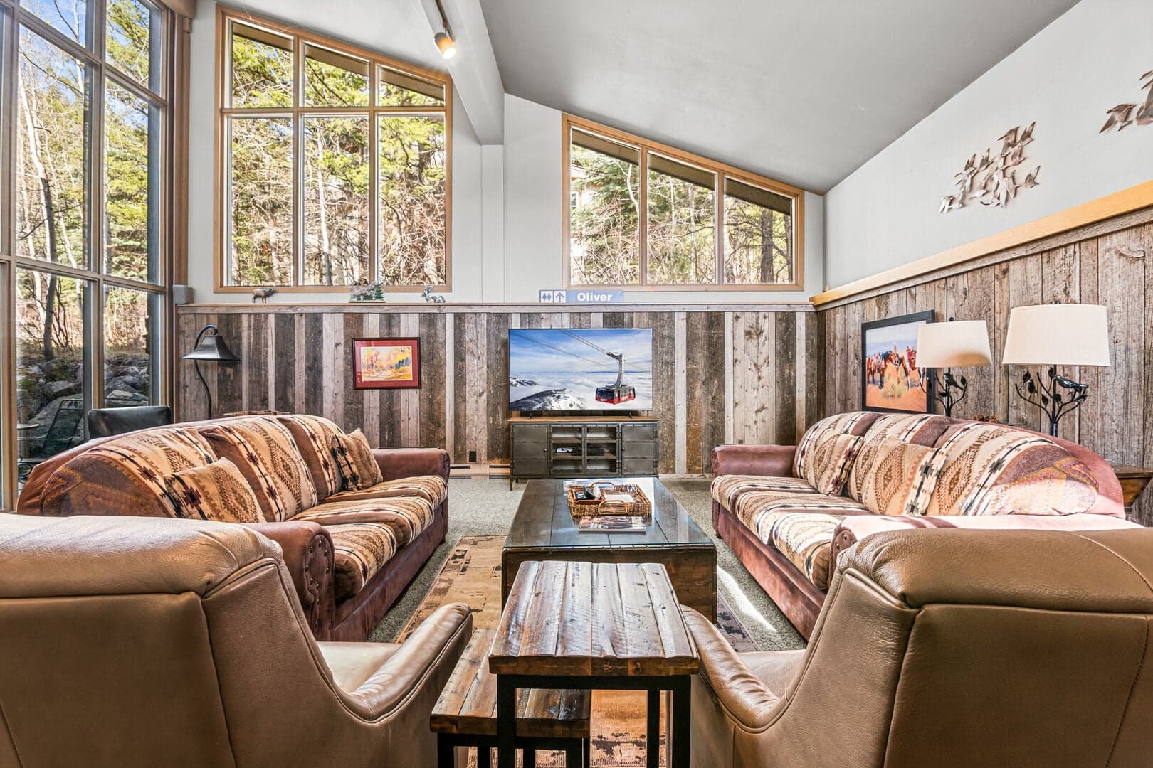 Living Room With Gas Fireplace