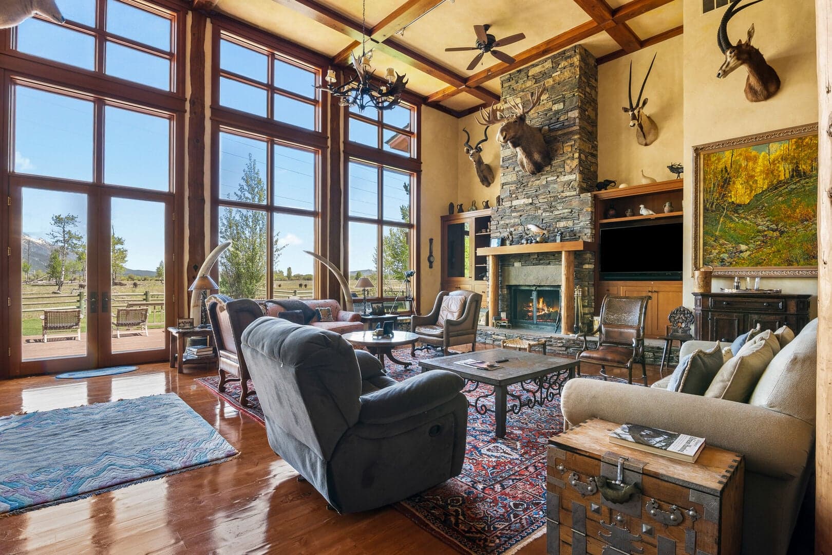 Great Room with Fireplace