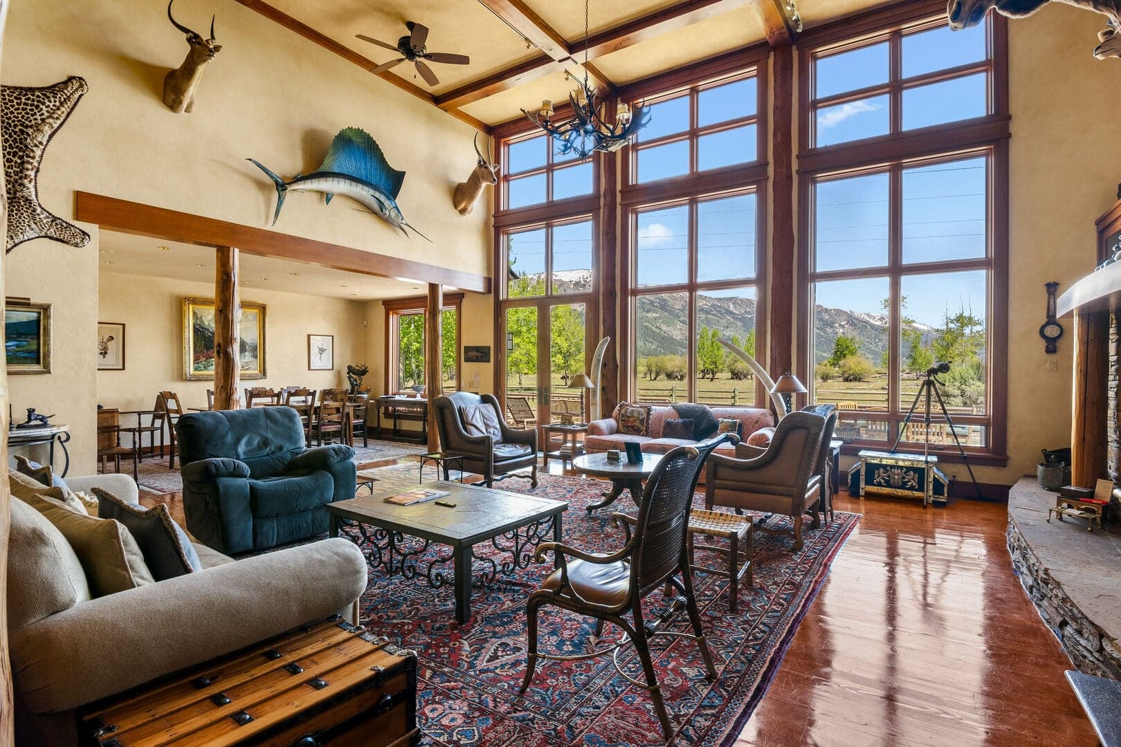 Great Room with Fireplace