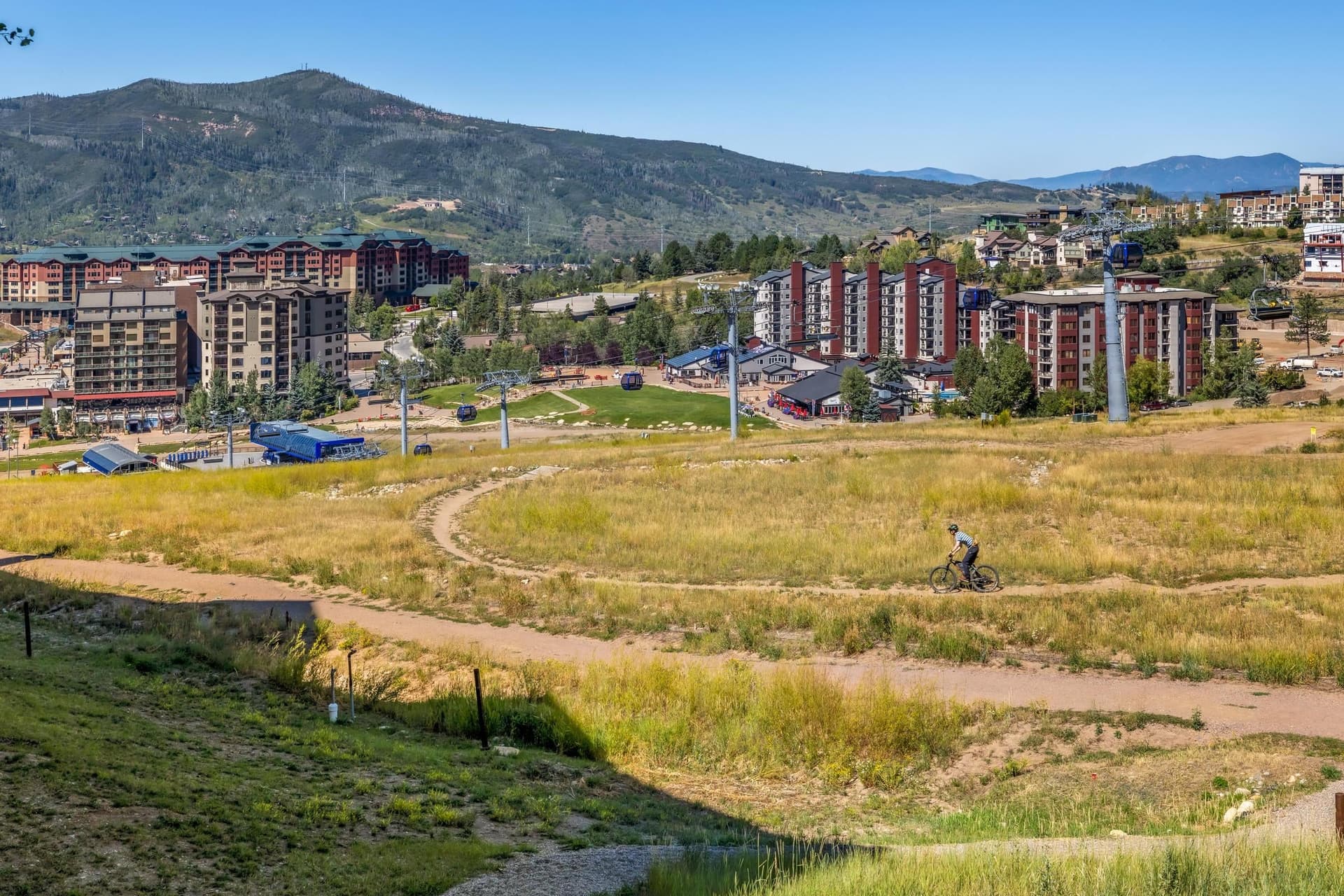 Bear Claw Condominiums