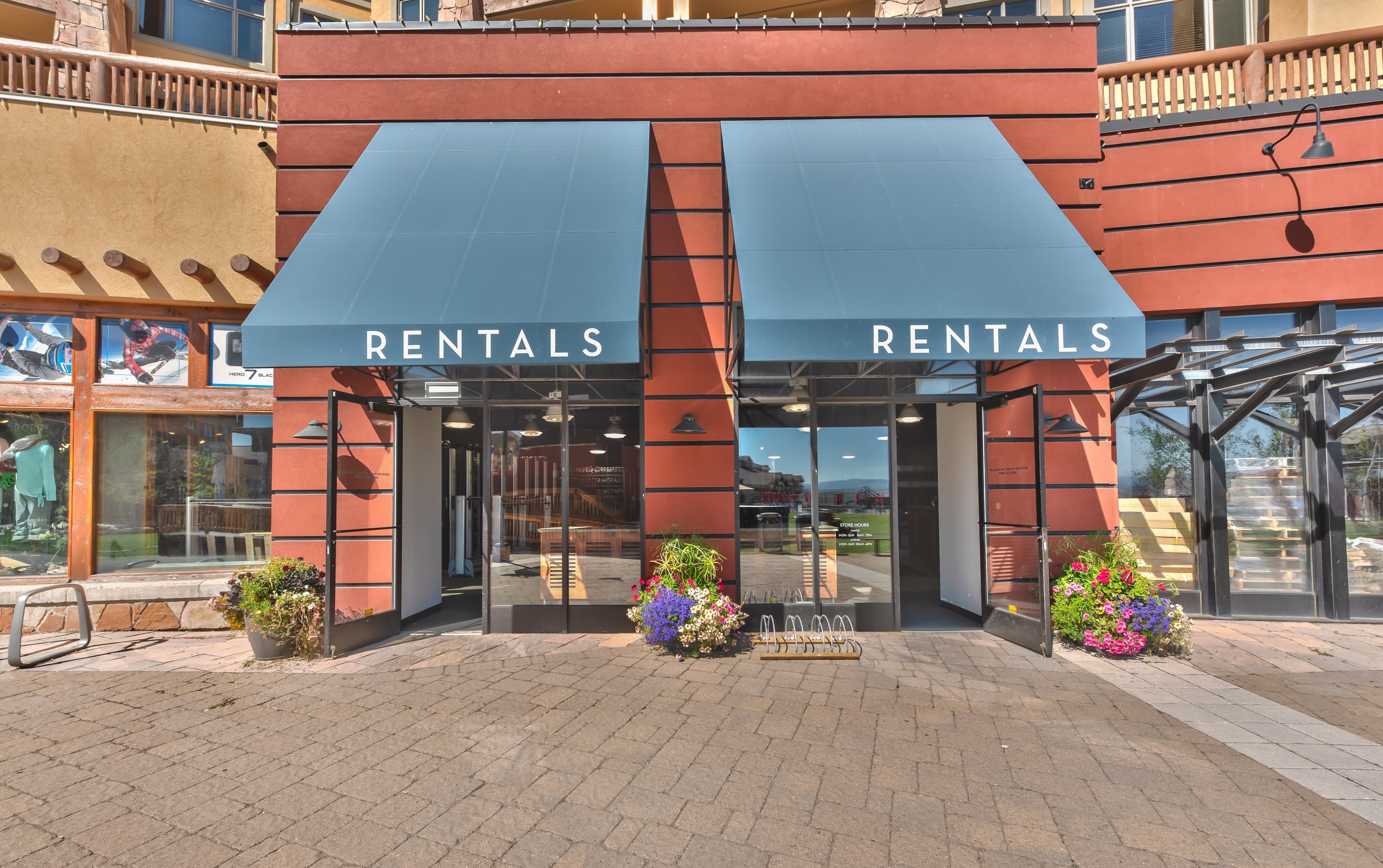 Resort ski school, ski rentals and ski shop are all within the property (just downstairs)