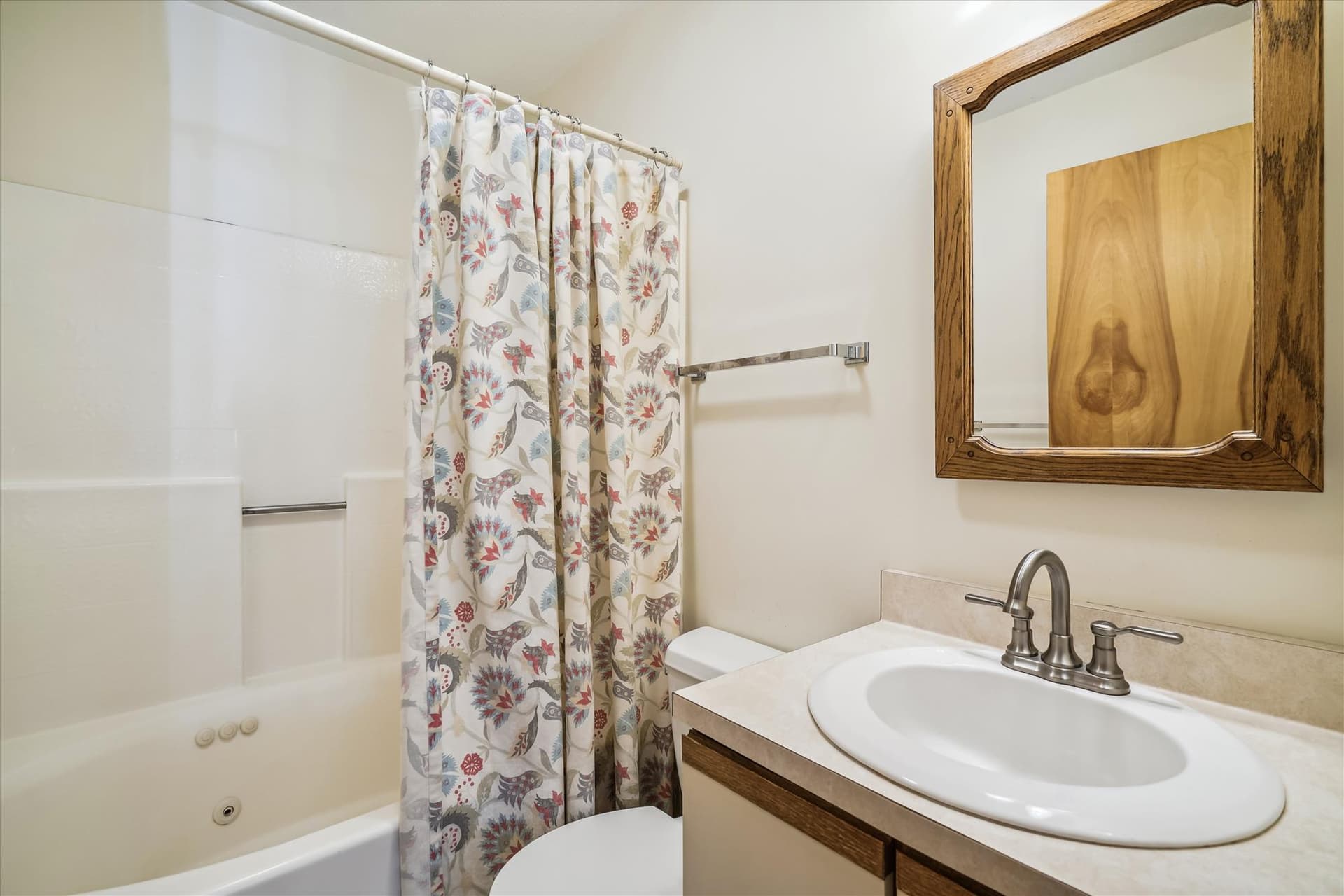 Tub/shower combo