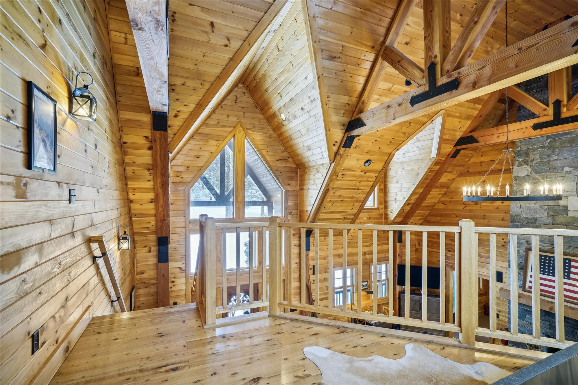 Loft area for reading, or to dream.