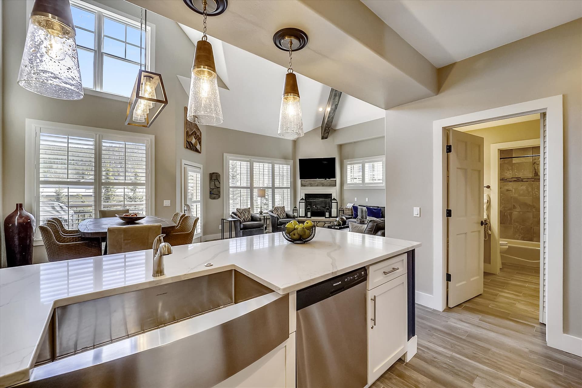 Kitchen - Corral 306E - Breckenridge Vacation Rental