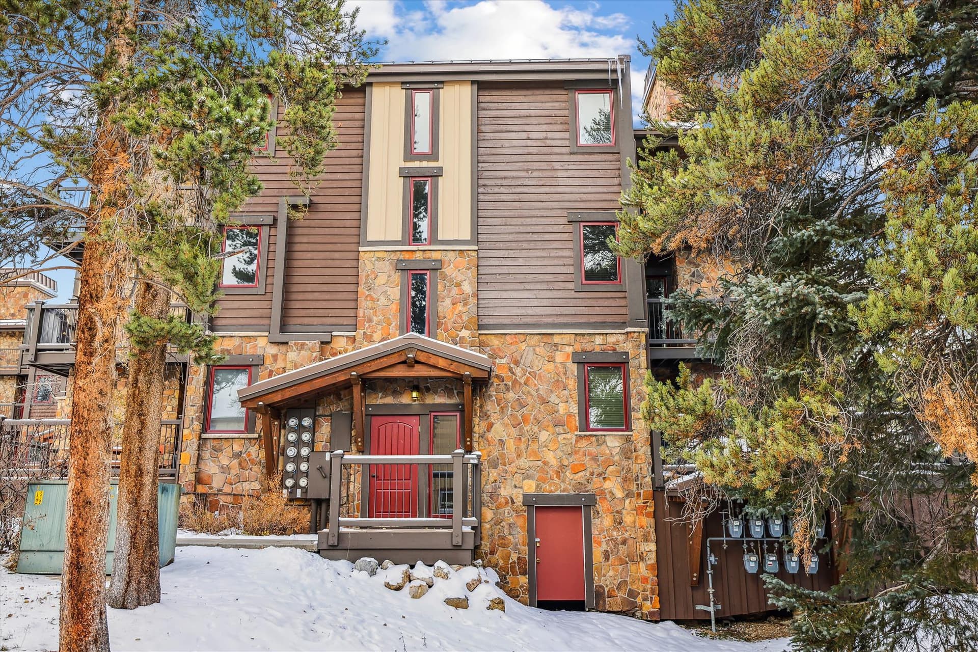 Exterior - Double Eagle B12 - Breckenridge Vacation Rental