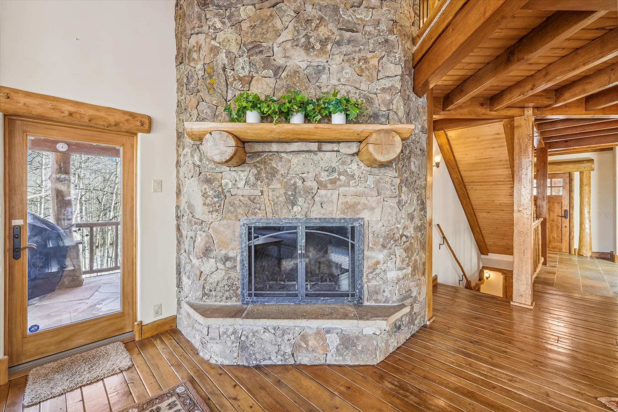 Living Area - Endless Trails Cabin - Silverthorne Vacation Rental