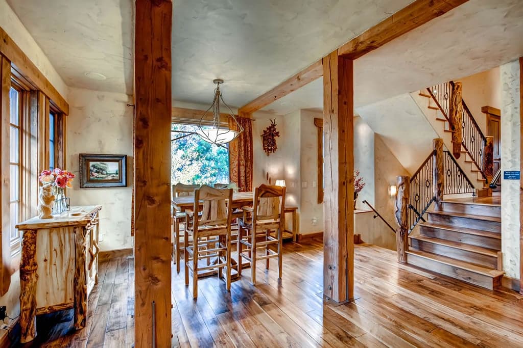 Dining Area - Hatari Lodge - Breckenridge Vacation Rental