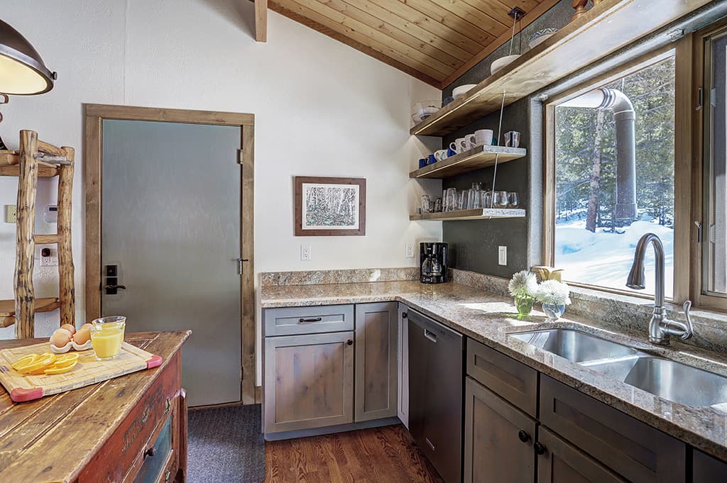 Kitchen - Lodge at Boreas Pass - Breckenridge Vacation Renal