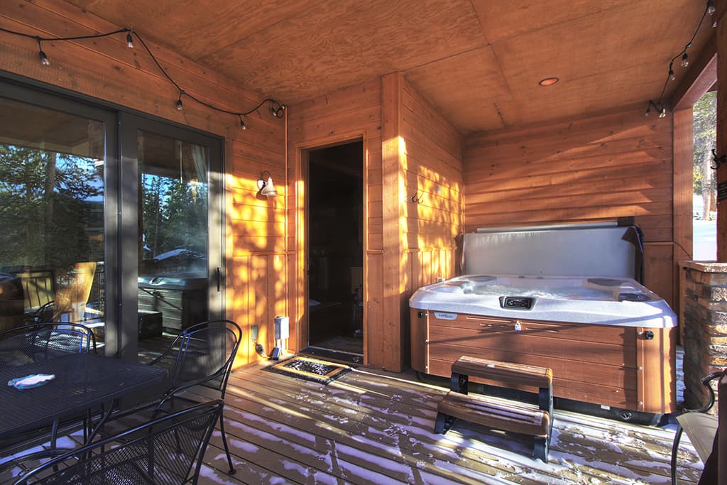 Hot Tub - Lofty Fox Villa - Breckenridge Vacation Rental