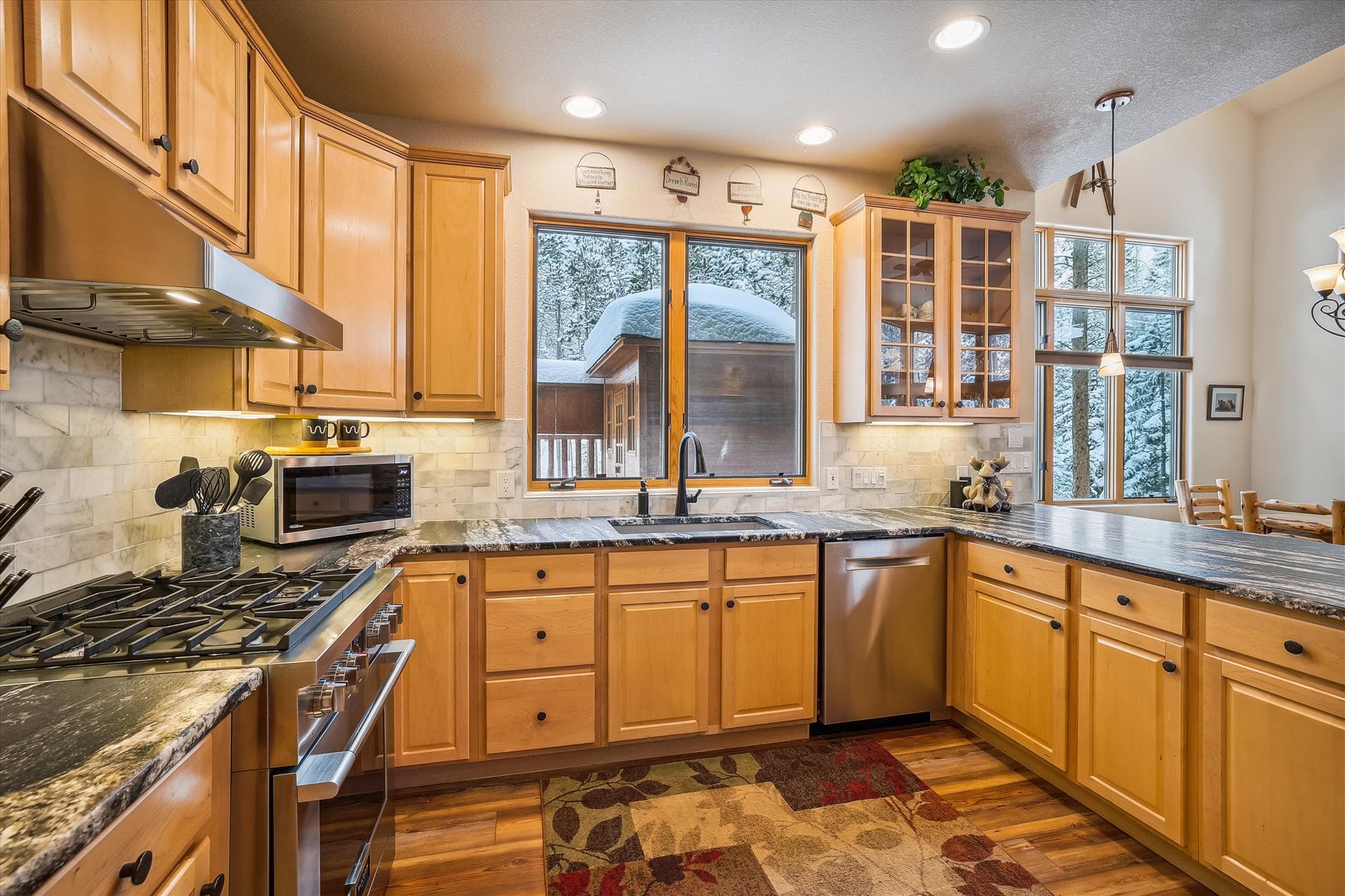 Kitchen - Lupine Chalet - Frisco Vacation Rental