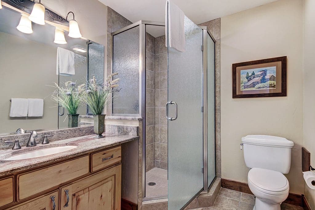 Bathroom - Mountain Majesty Manor - Breckenridge Vacation Rental