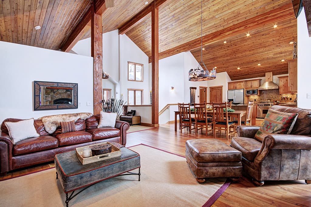 Living Area - Pine Needle Lodge - Breckenridge Vacation Rental
