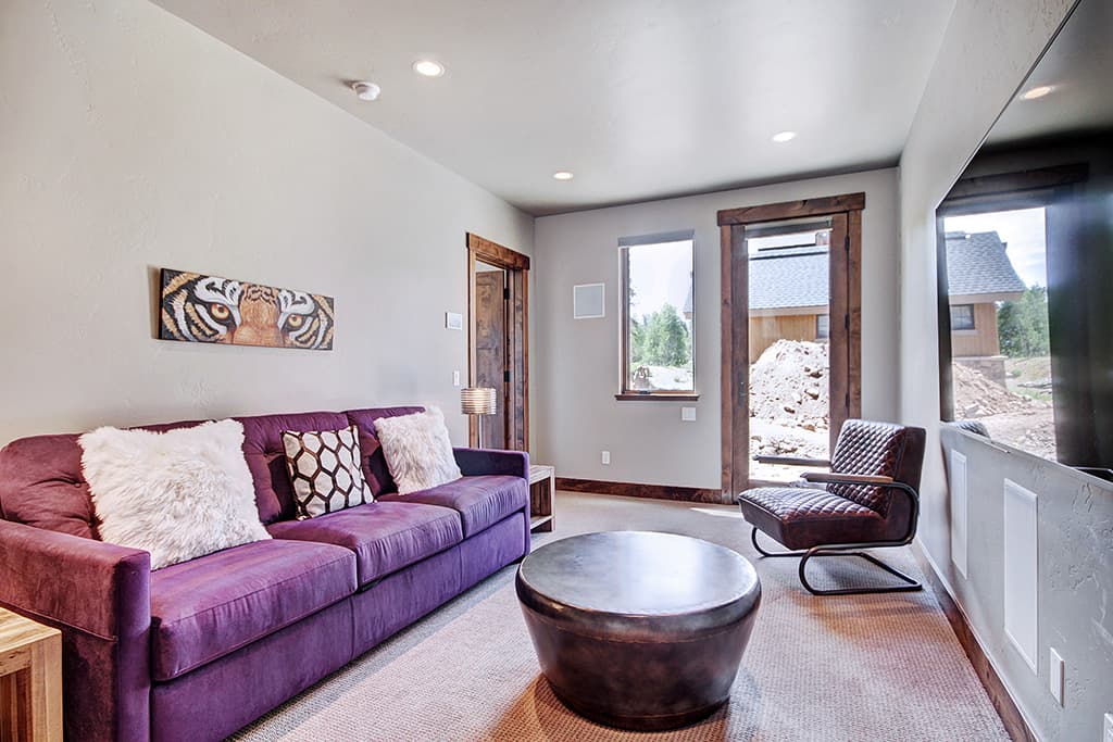 Living Area - Slopeview Chalet - Breckenridge Vacation Rental