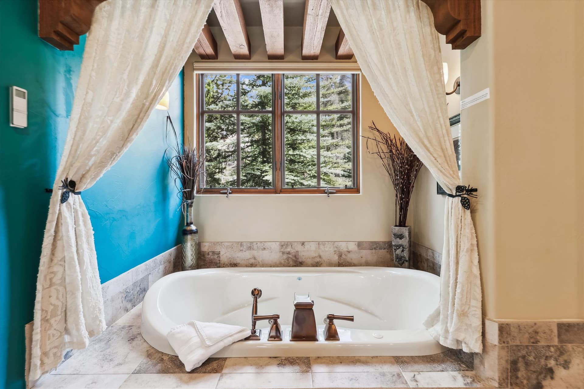 Primary Bathroom, Snow Mansion, Breckenridge Vacation Rental