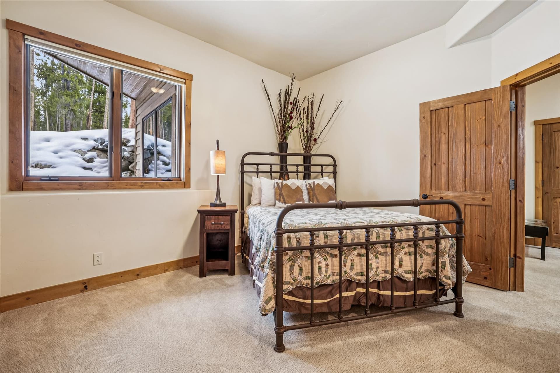 Bedroom - Dunkin Hill Lodge - Breckenridge Vacation Rental