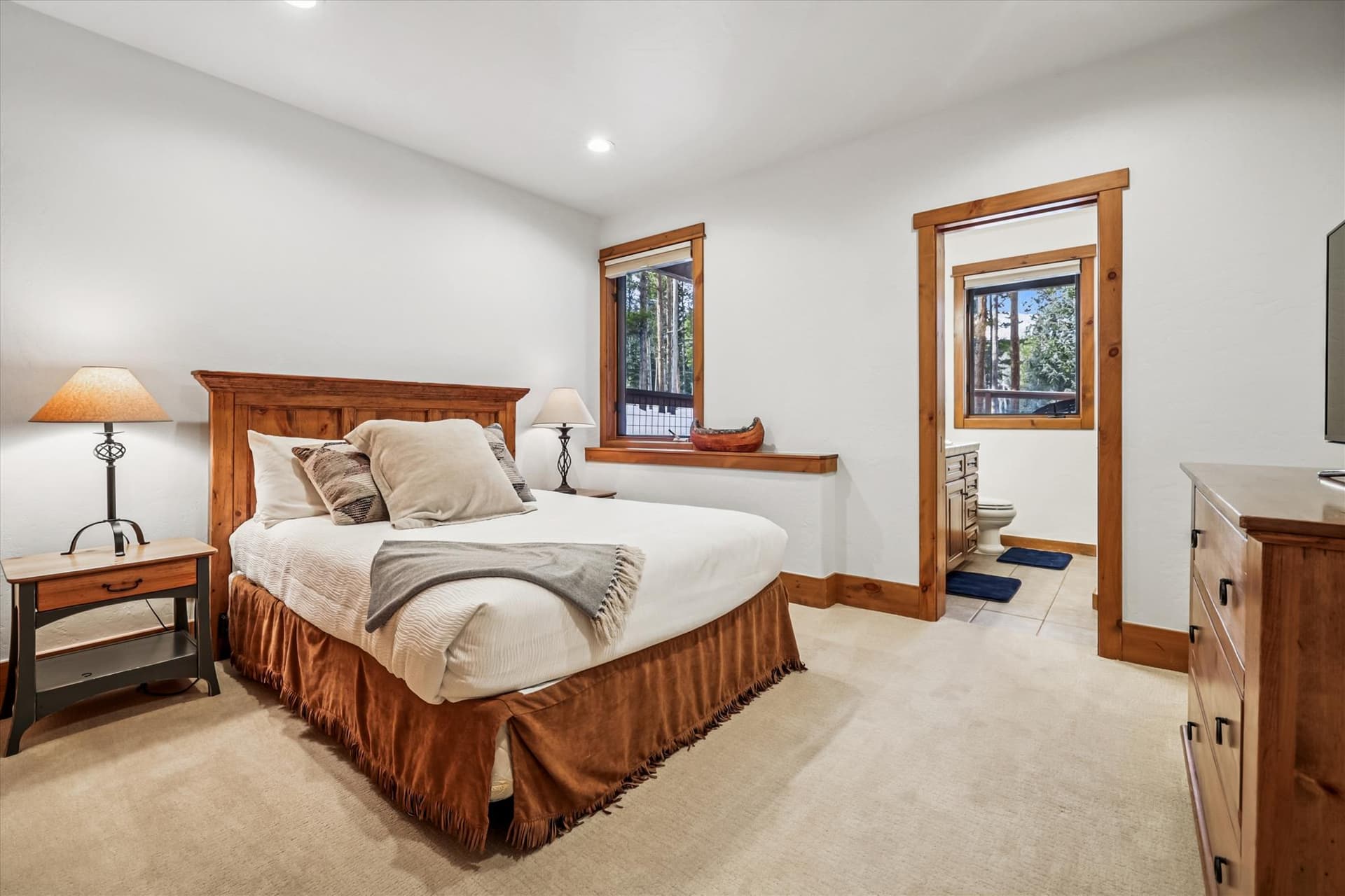 Bedroom - Ski Inn - Breckenridge Vacation Rental