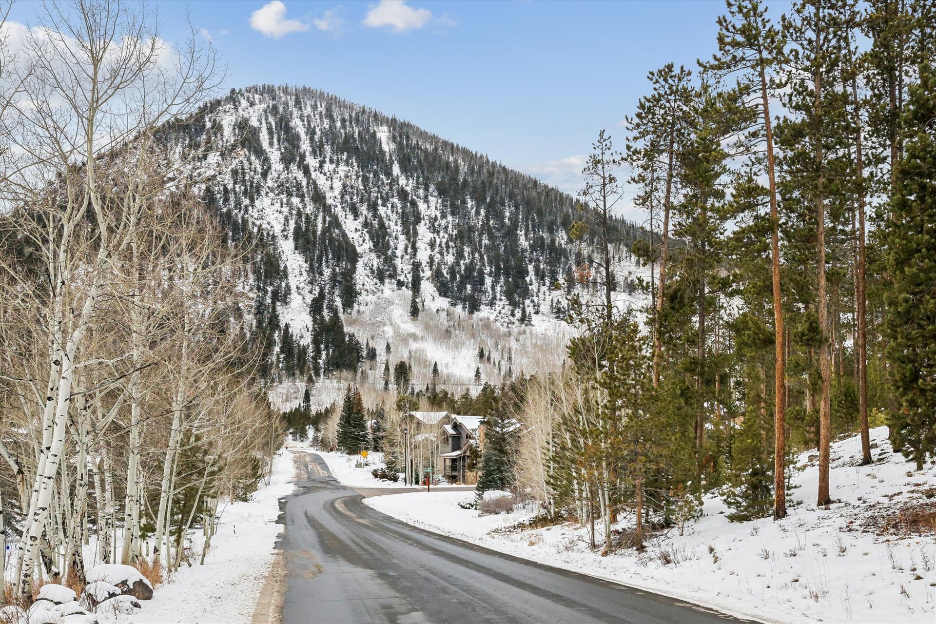 Exterior - Royal Mountain Retreat - Frisco Vacation Rental