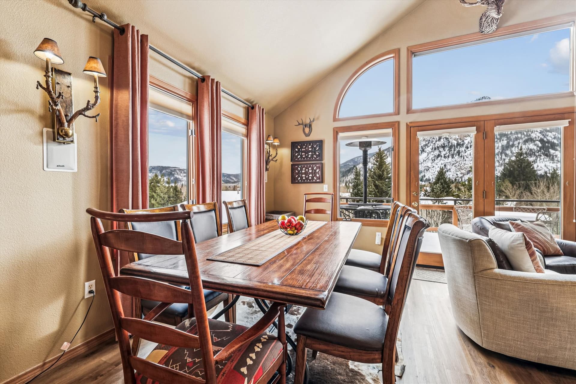 Dining Area - Royal Mountain Retreat - Frisco Vacation Rental