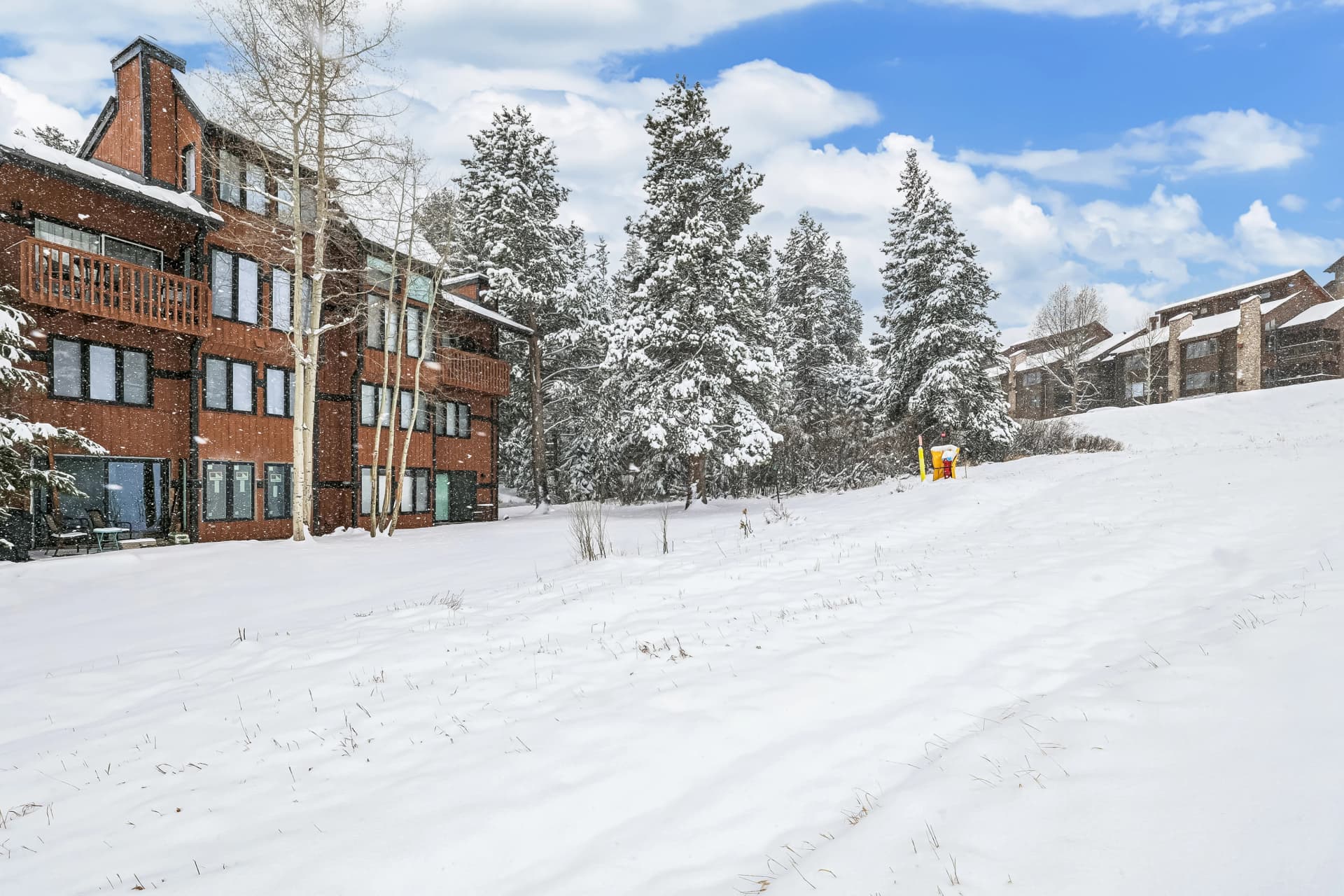 Exterior - 4 O'Clock Lodge D27 - Breckenridge Vacation Rental