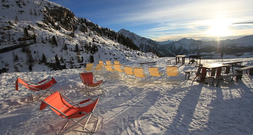 Sundeck
