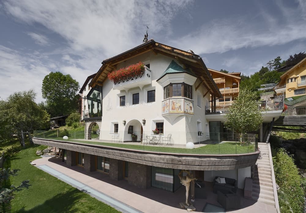 Featured Image