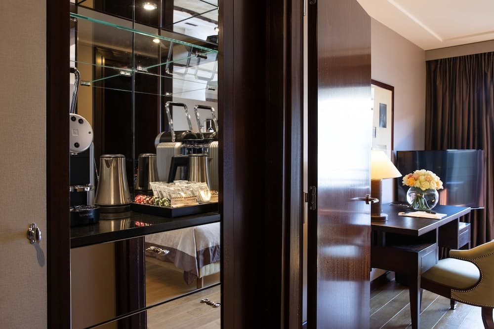 Minibar
