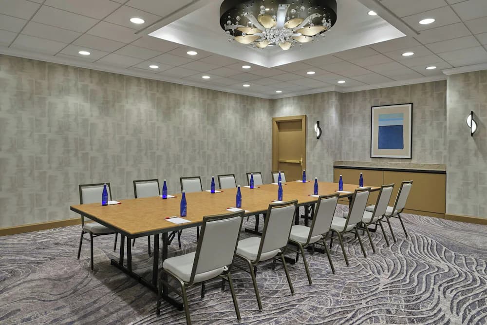 Meeting facility