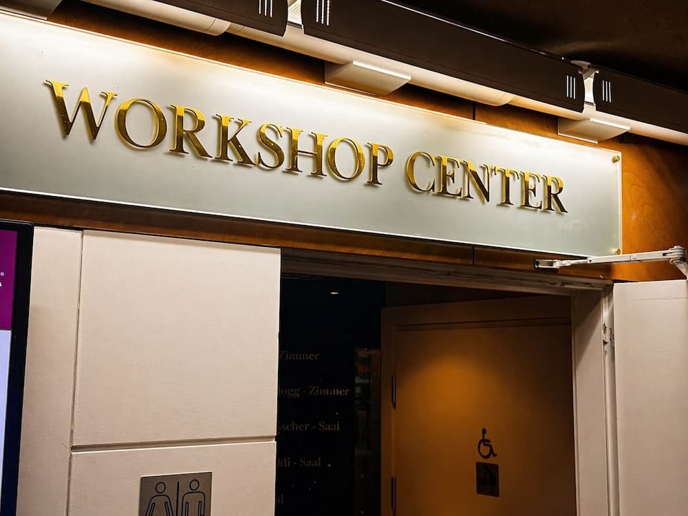 Meeting facility