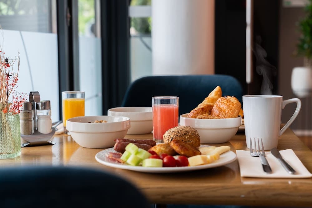 Breakfast meal