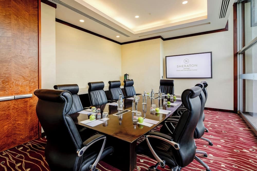 Meeting facility
