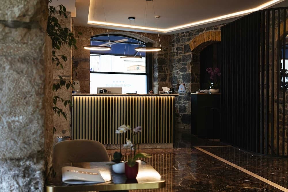 Reception hall