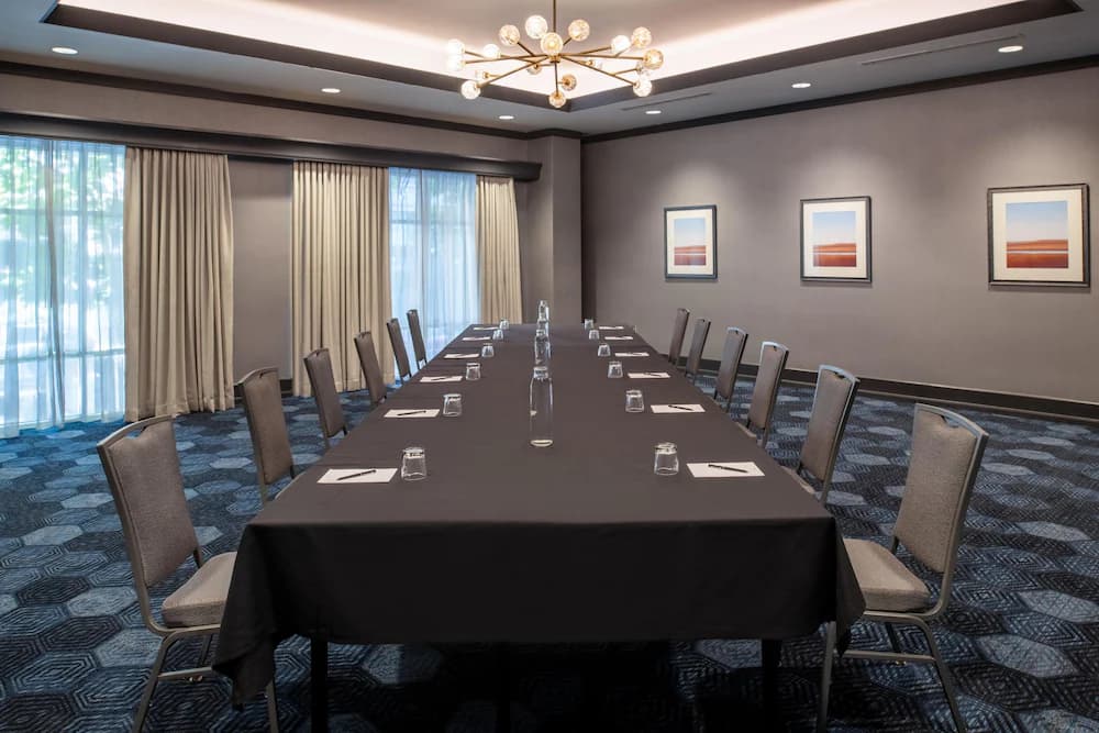 Meeting facility