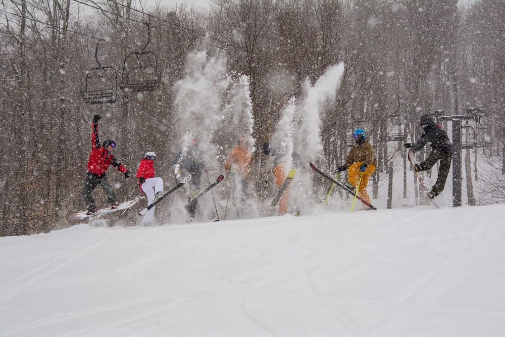 Snow and ski sports