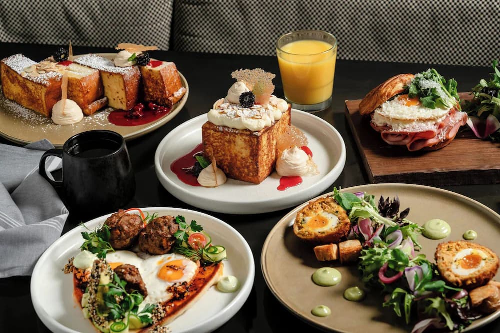 Breakfast meal