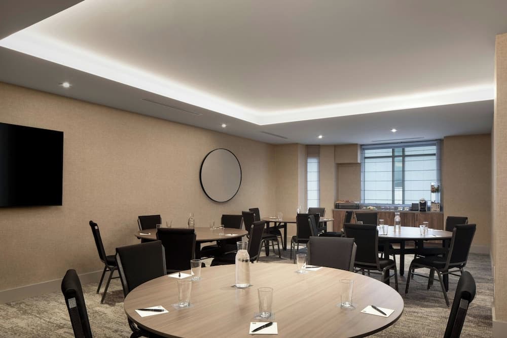 Meeting facility