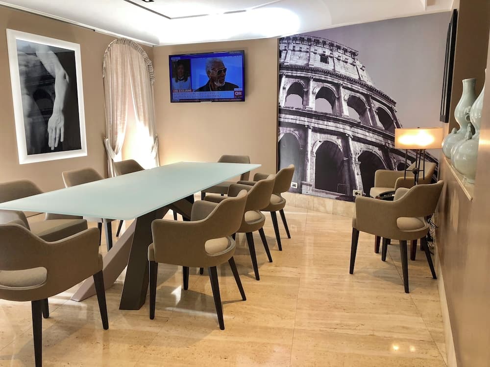 Meeting facility